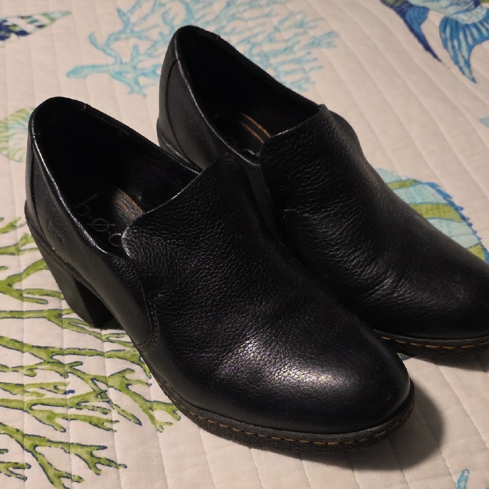 boc Women's Black Leather Mules